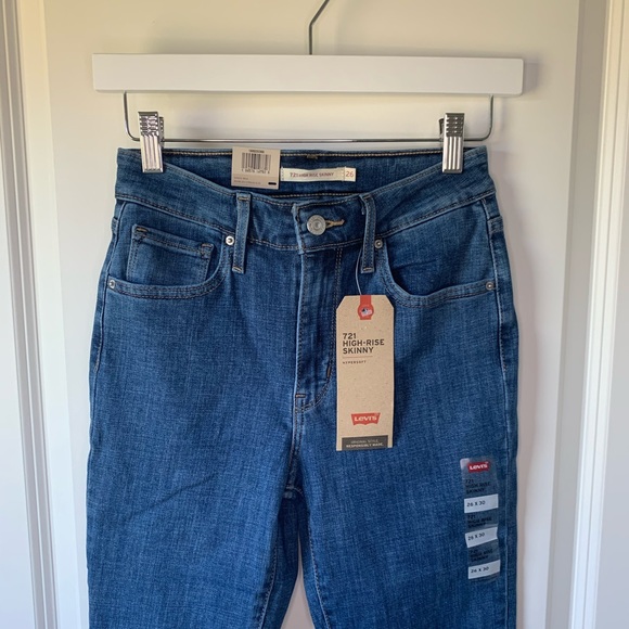 Levi’s 721 high rise skinny jean in lapis trot - Picture 8 of 15